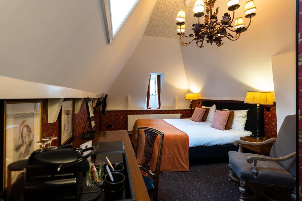 Grand Boutique Hotel-Restaurant Huis Vermeer Девентер Стая снимка