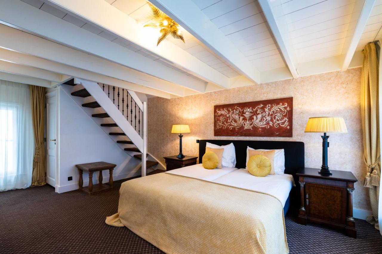 Grand Boutique Hotel-Restaurant Huis Vermeer Девентер Стая снимка