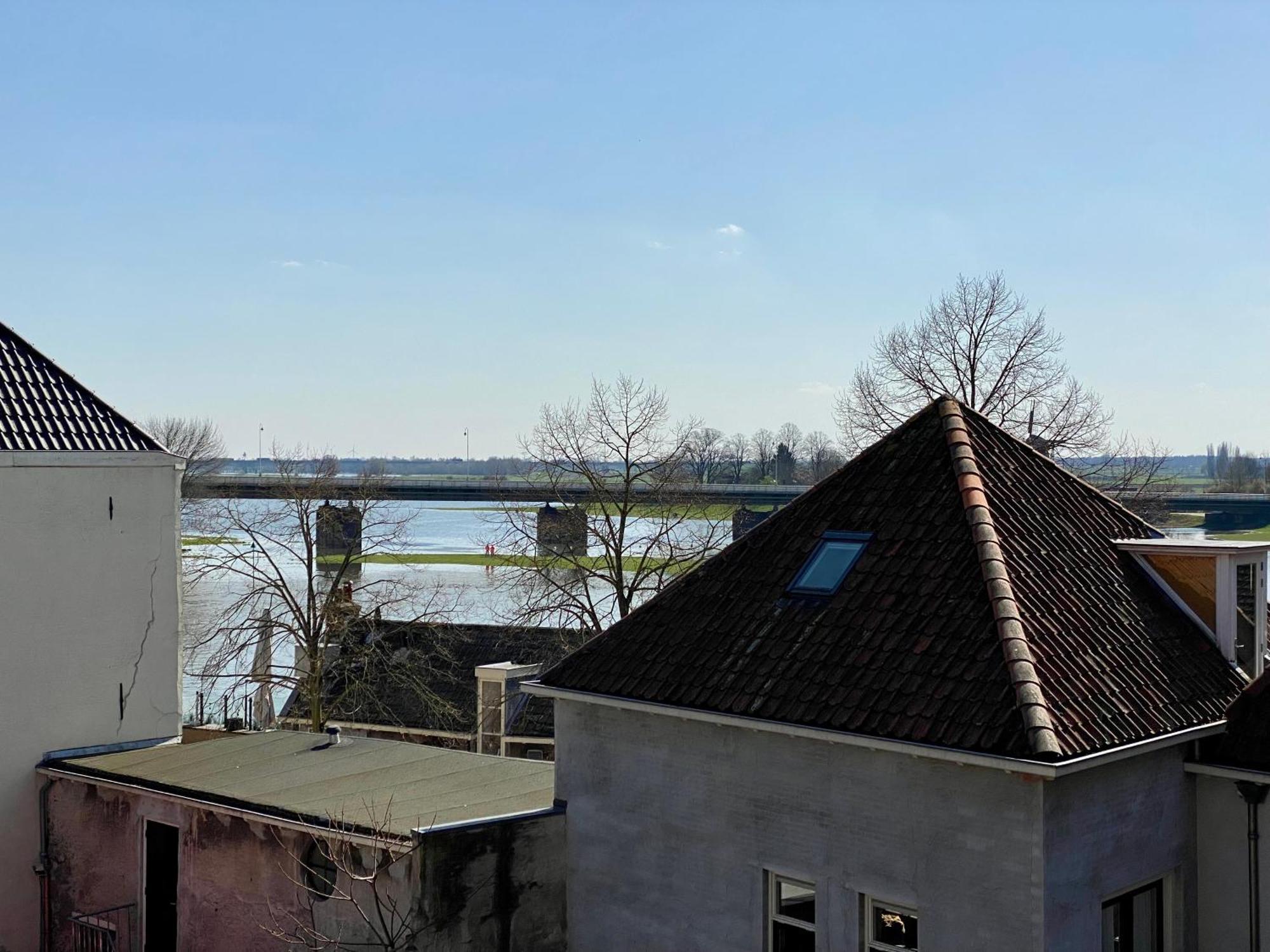 Grand Boutique Hotel-Restaurant Huis Vermeer Девентер Екстериор снимка