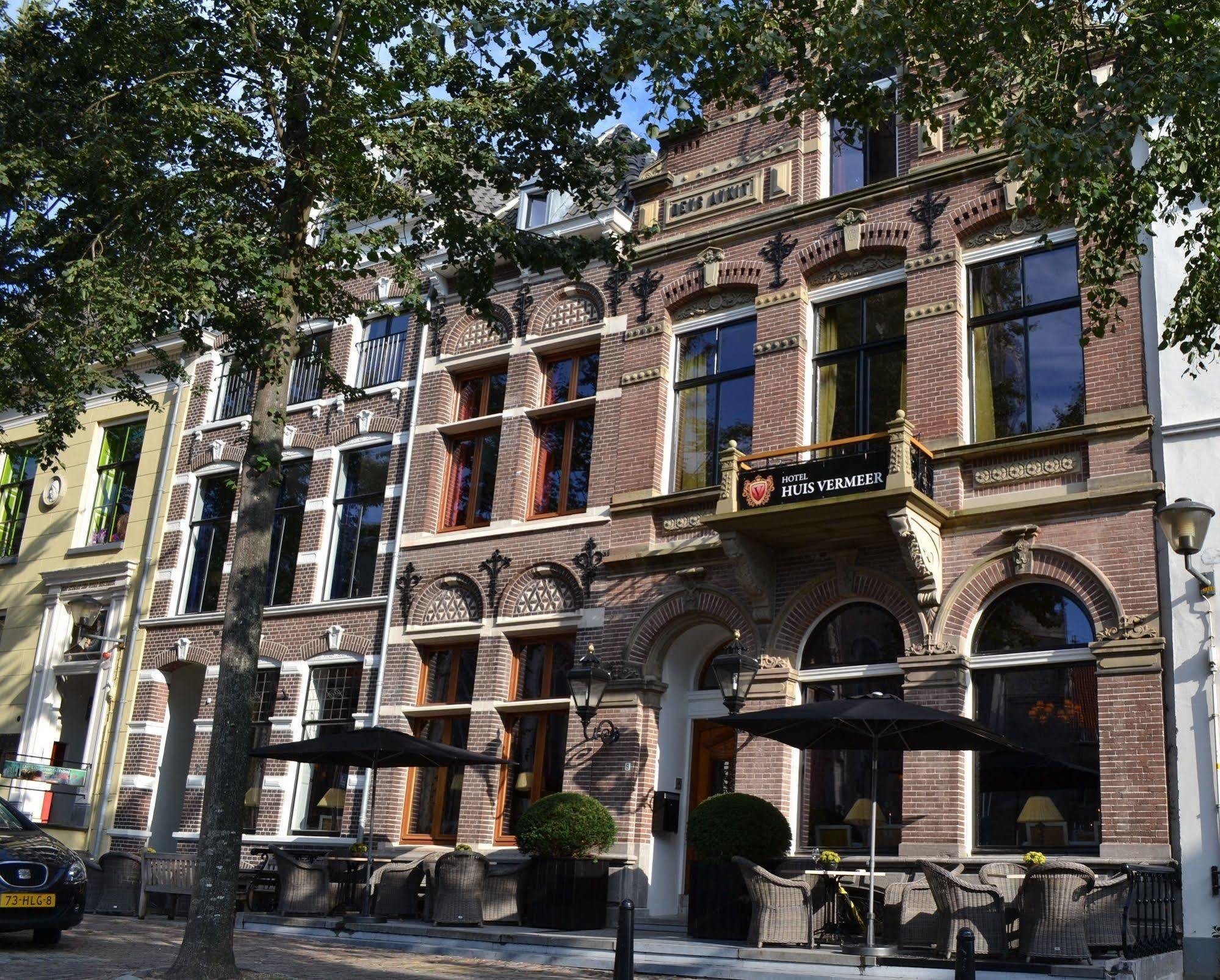 Grand Boutique Hotel-Restaurant Huis Vermeer Девентер Екстериор снимка