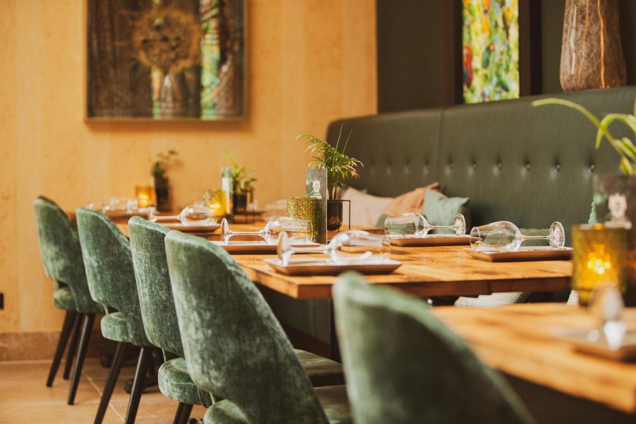 Grand Boutique Hotel-Restaurant Huis Vermeer Девентер Екстериор снимка